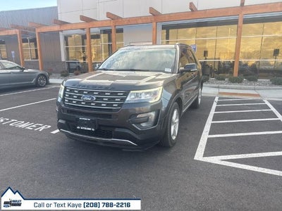 2017 Ford Explorer XLT 4DR SUV