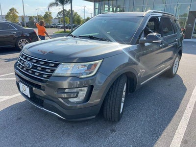 2017 Ford Explorer XLT 4DR SUV