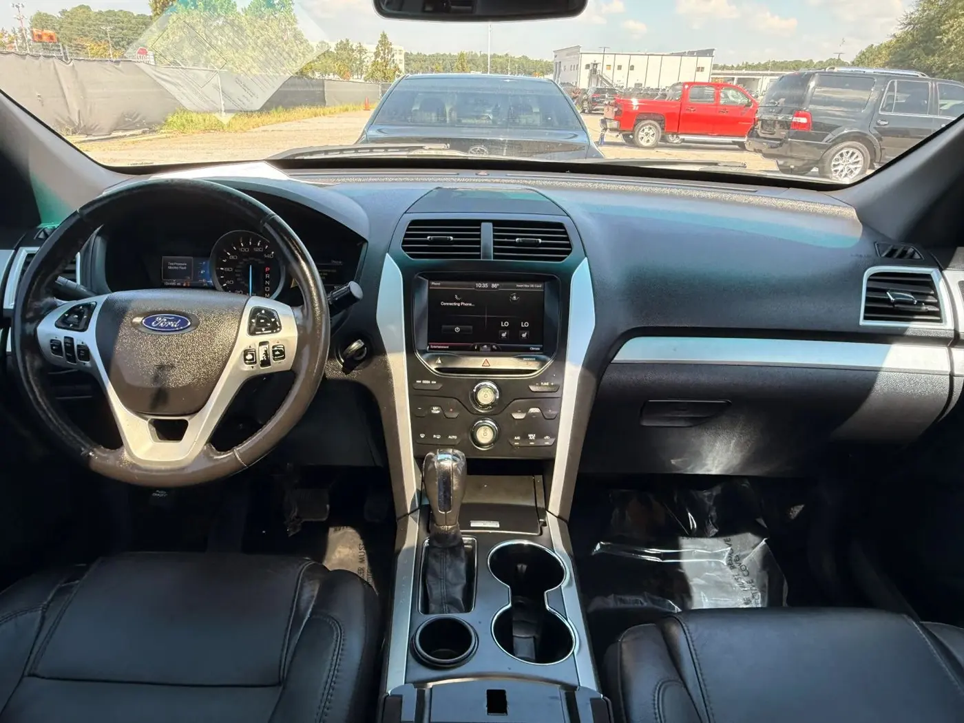 2015 Ford Explorer - $9,950