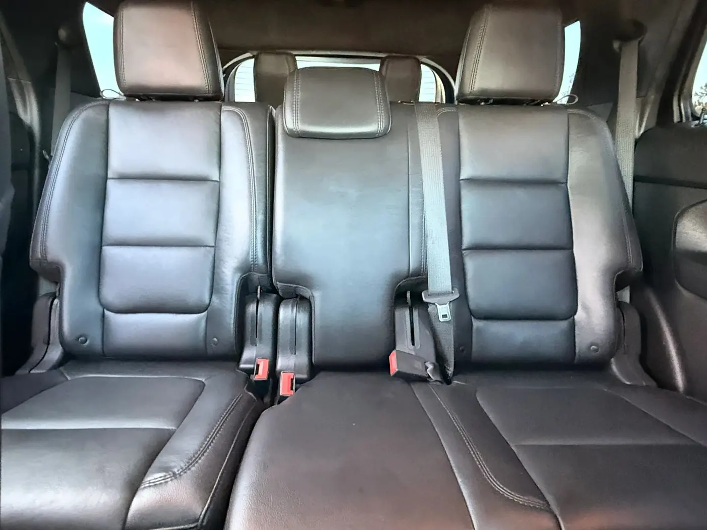 2015 Ford Explorer - $9,950