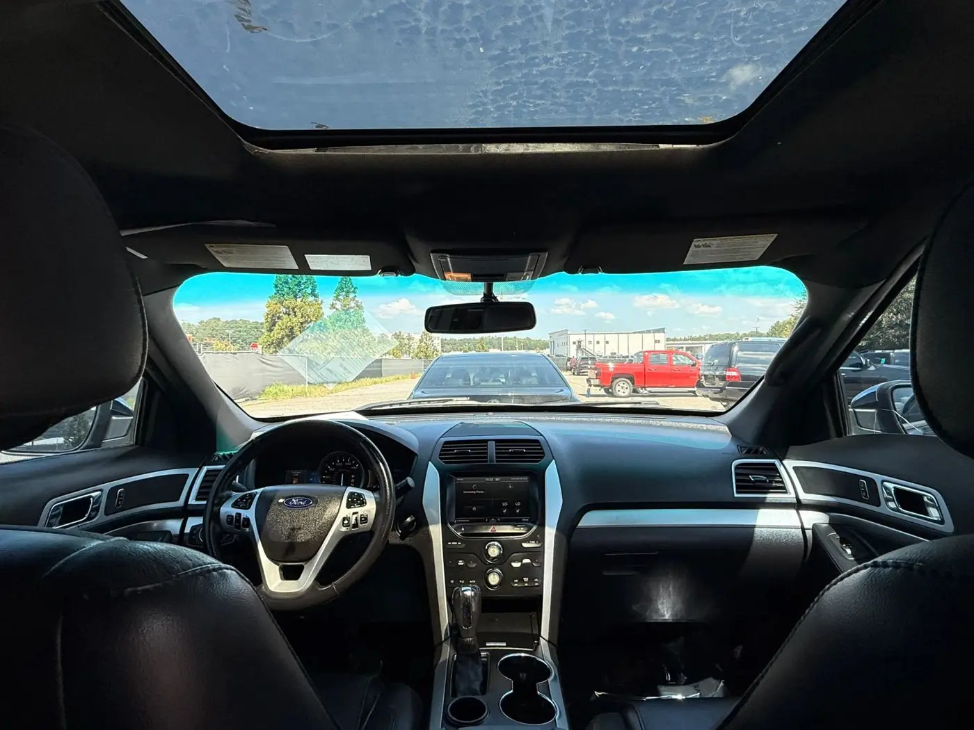 2015 Ford Explorer - $9,950