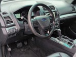 2016 Explorer Thumbnail 2