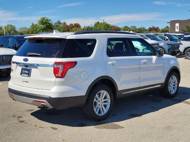 2017 Ford Explorer - $15,175