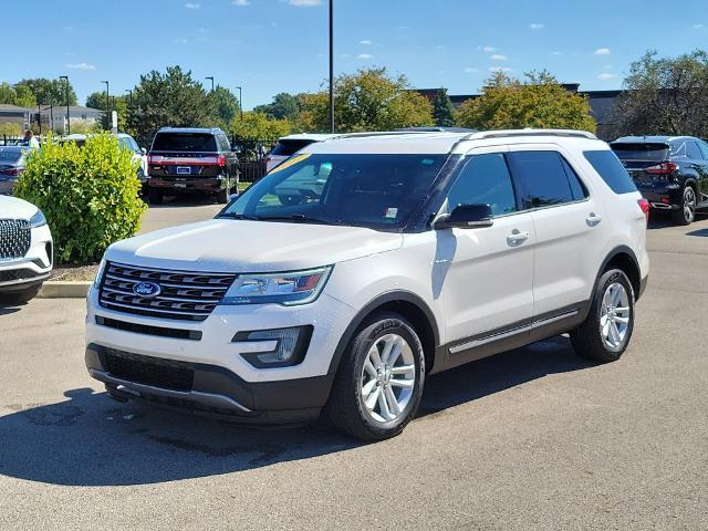 2017 Ford Explorer - $14,566