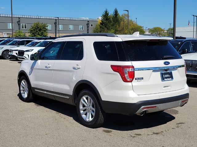 2017 Ford Explorer - $14,566