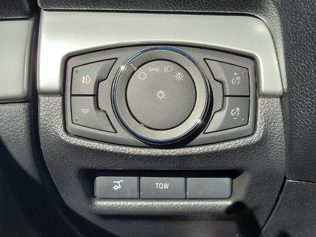 2017 Ford Explorer - $14,566