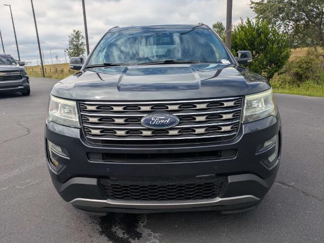 2017 Ford Explorer - $11,988