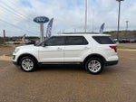 2016 Explorer Thumbnail 8