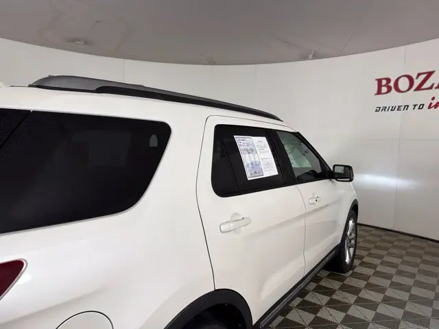 2018 Ford Explorer - $18,500