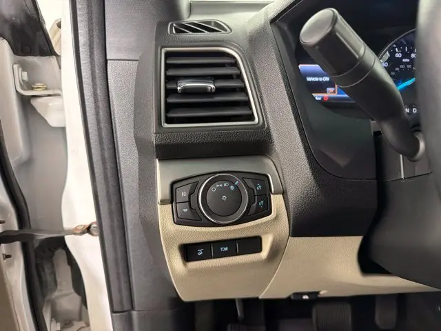 2018 Ford Explorer - $18,500