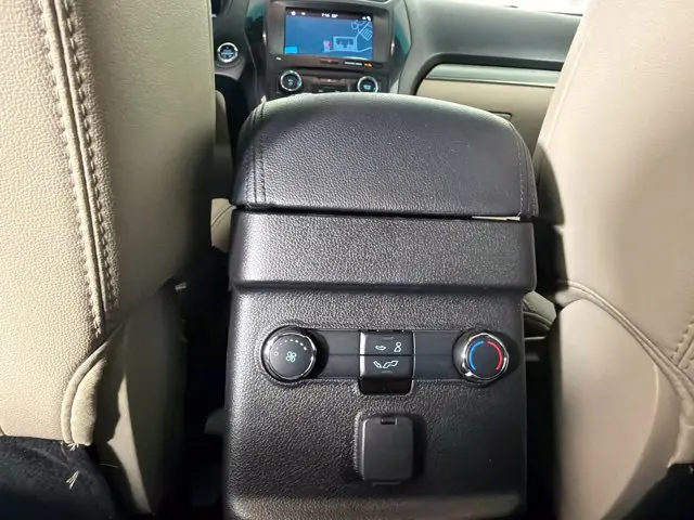 2018 Ford Explorer - $18,500