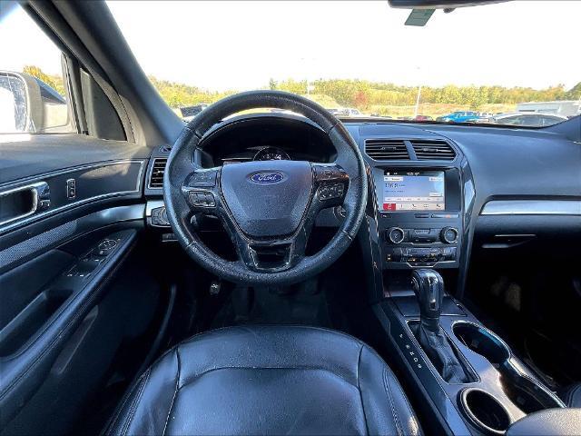 2018 Ford Explorer - $13,899