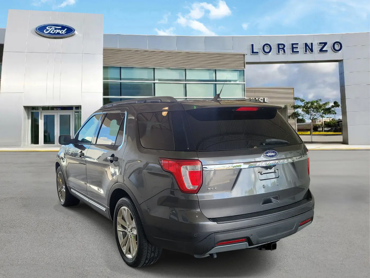2019 Ford Explorer - $16,990