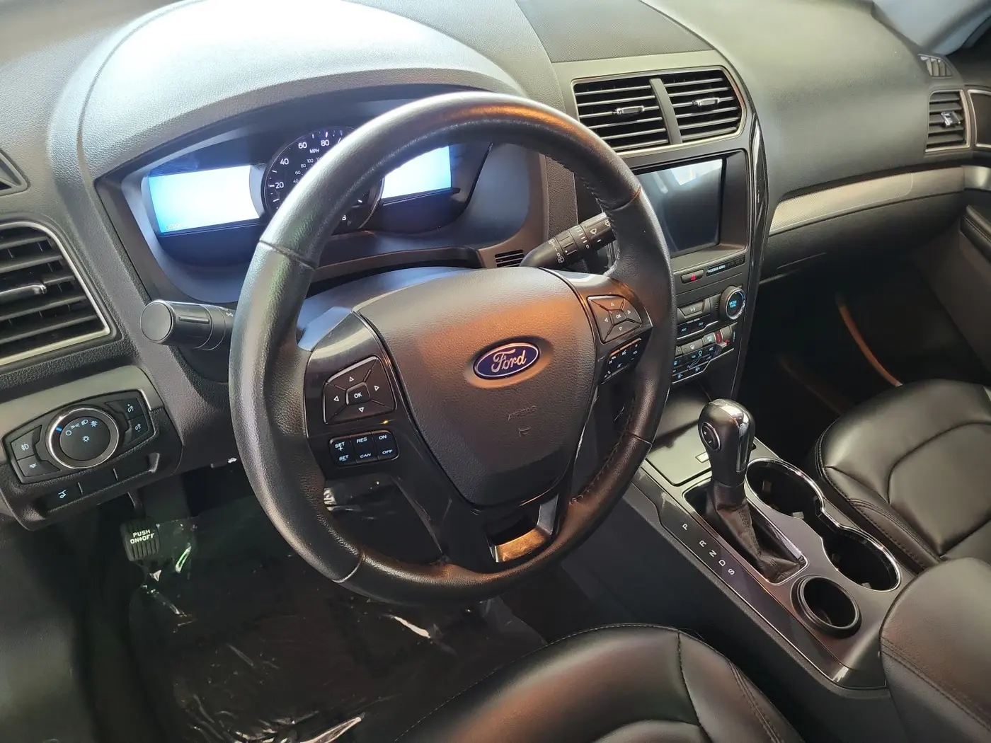 2019 Ford Explorer - $16,990