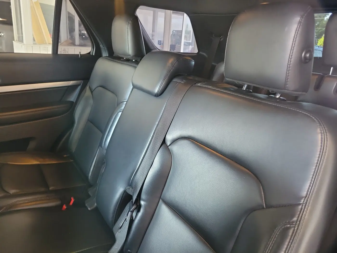 2019 Ford Explorer - $16,990