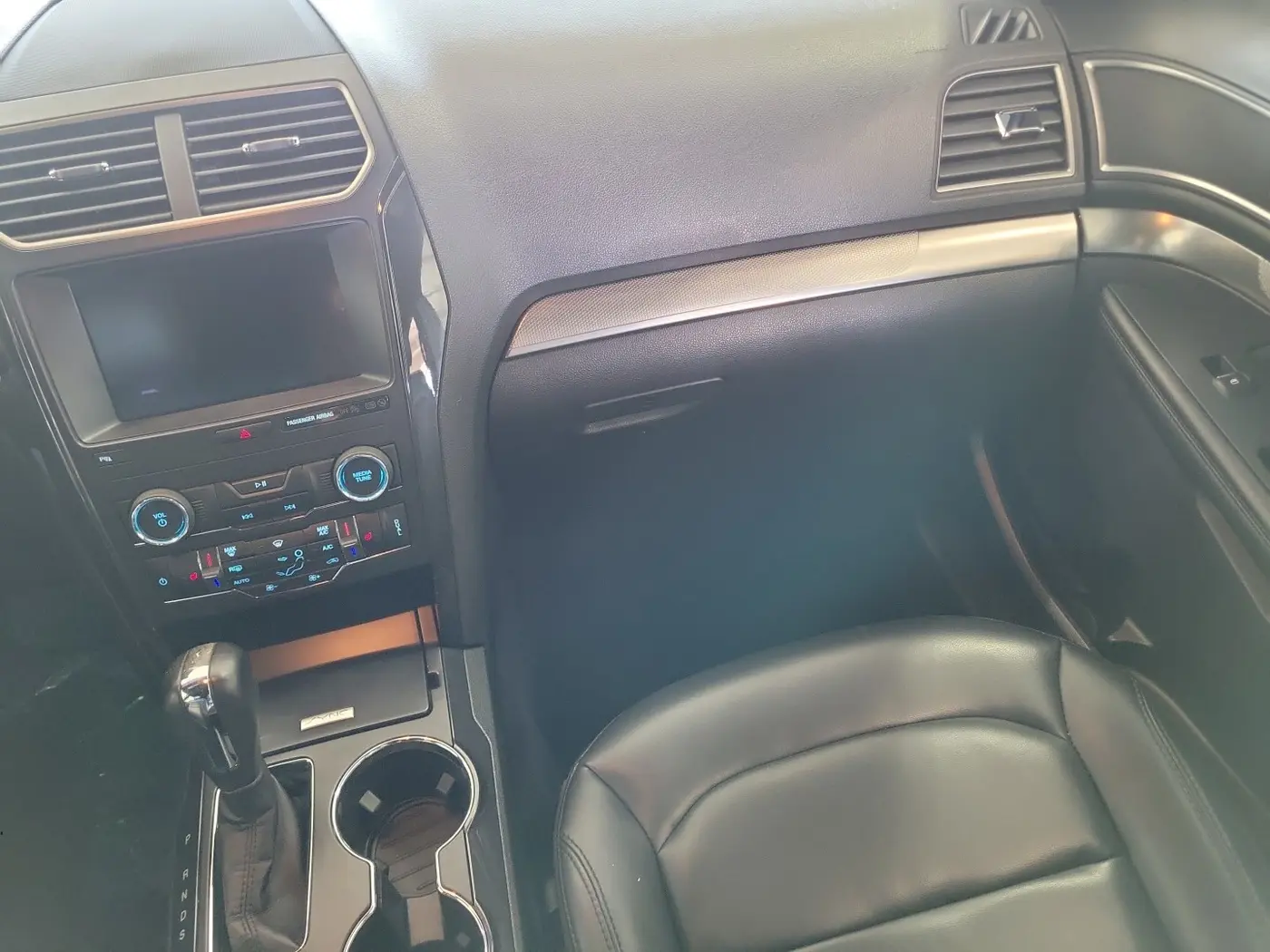 2019 Ford Explorer - $16,990
