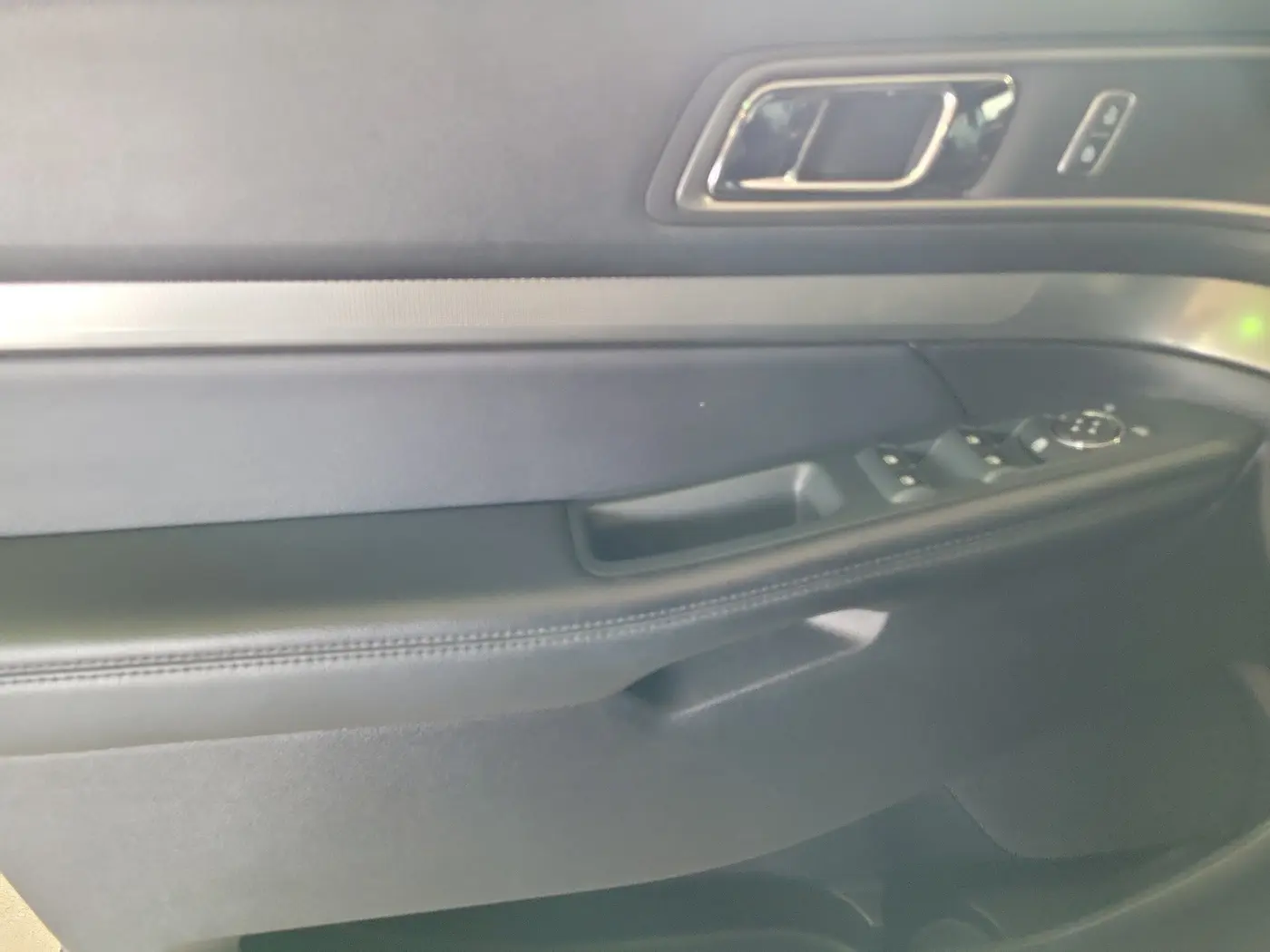2019 Ford Explorer - $16,990