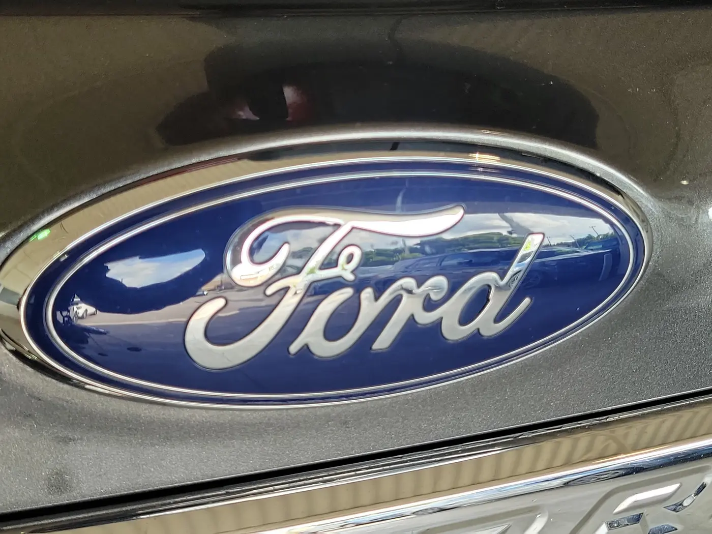 2019 Ford Explorer - $16,990