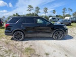 2017 Explorer Thumbnail 3