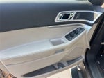 2015 Explorer Thumbnail 9