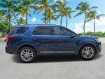 2016 Explorer Thumbnail 3
