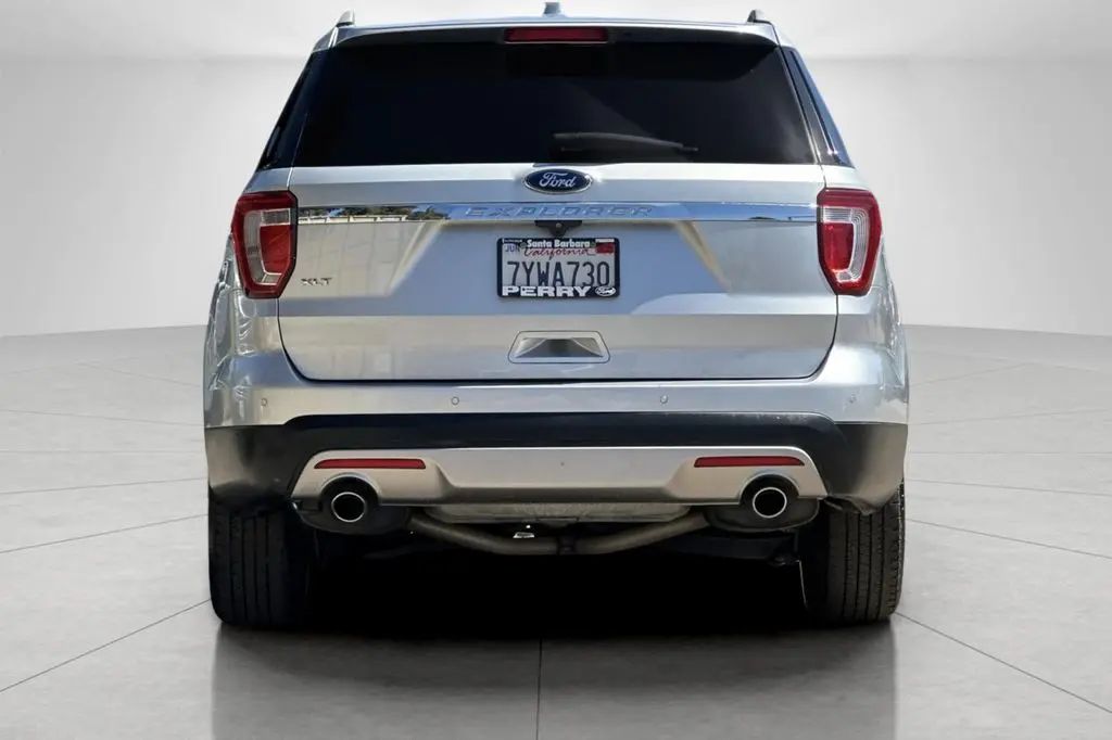2017 Ford Explorer - $13,994