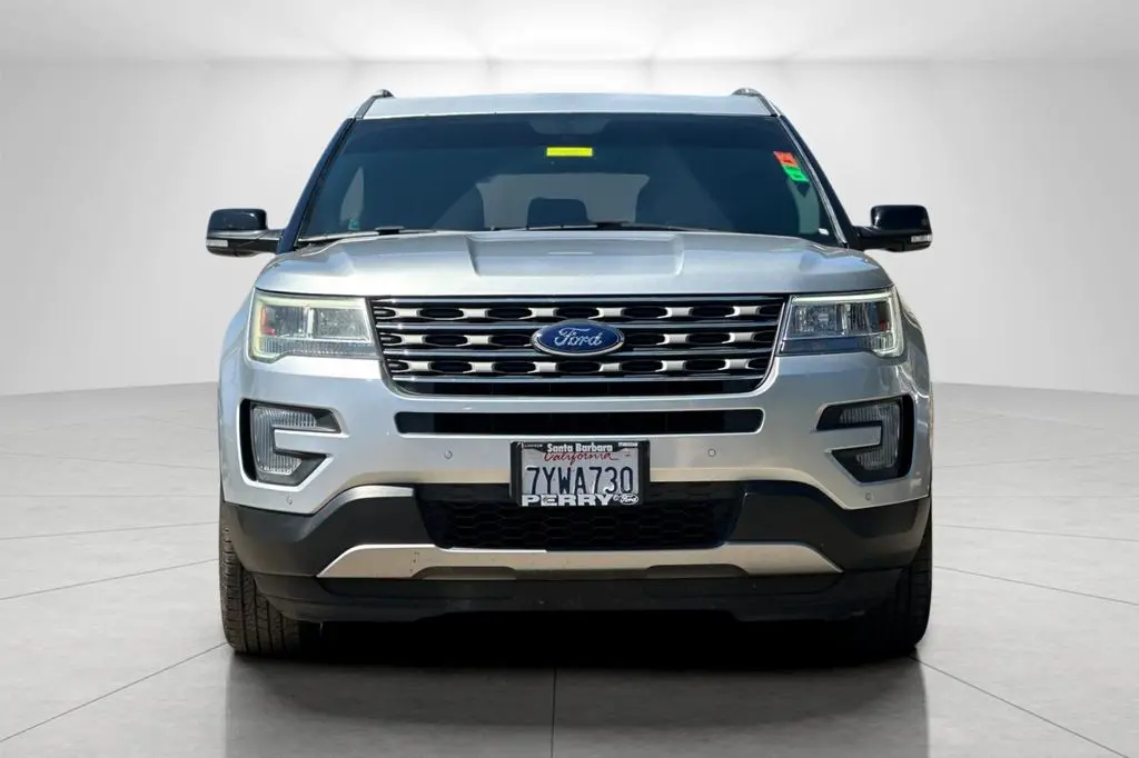 2017 Ford Explorer - $13,994
