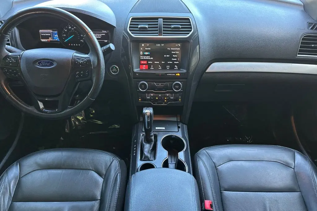 2017 Ford Explorer - $13,994