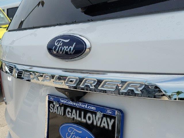 2018 Ford Explorer - $14,789