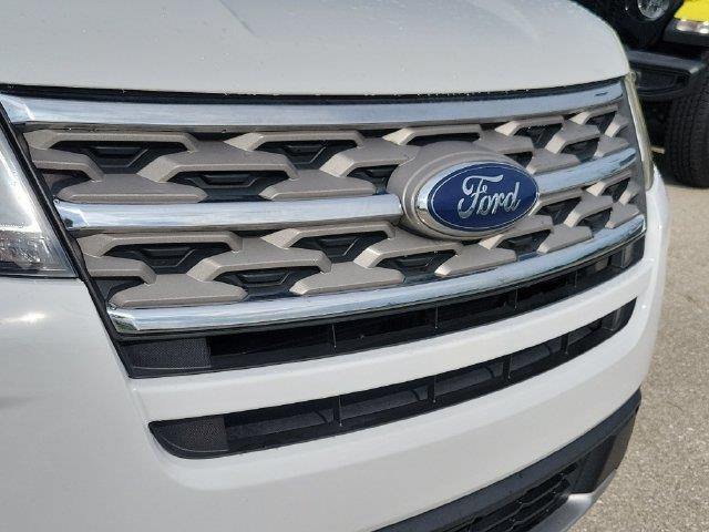 2018 Ford Explorer - $14,789
