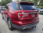 2016 Explorer Thumbnail 3