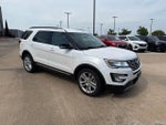 2017 Explorer Thumbnail 3