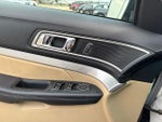 2017 Explorer Thumbnail 10