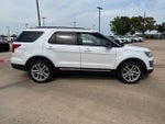 2017 Explorer Thumbnail 4