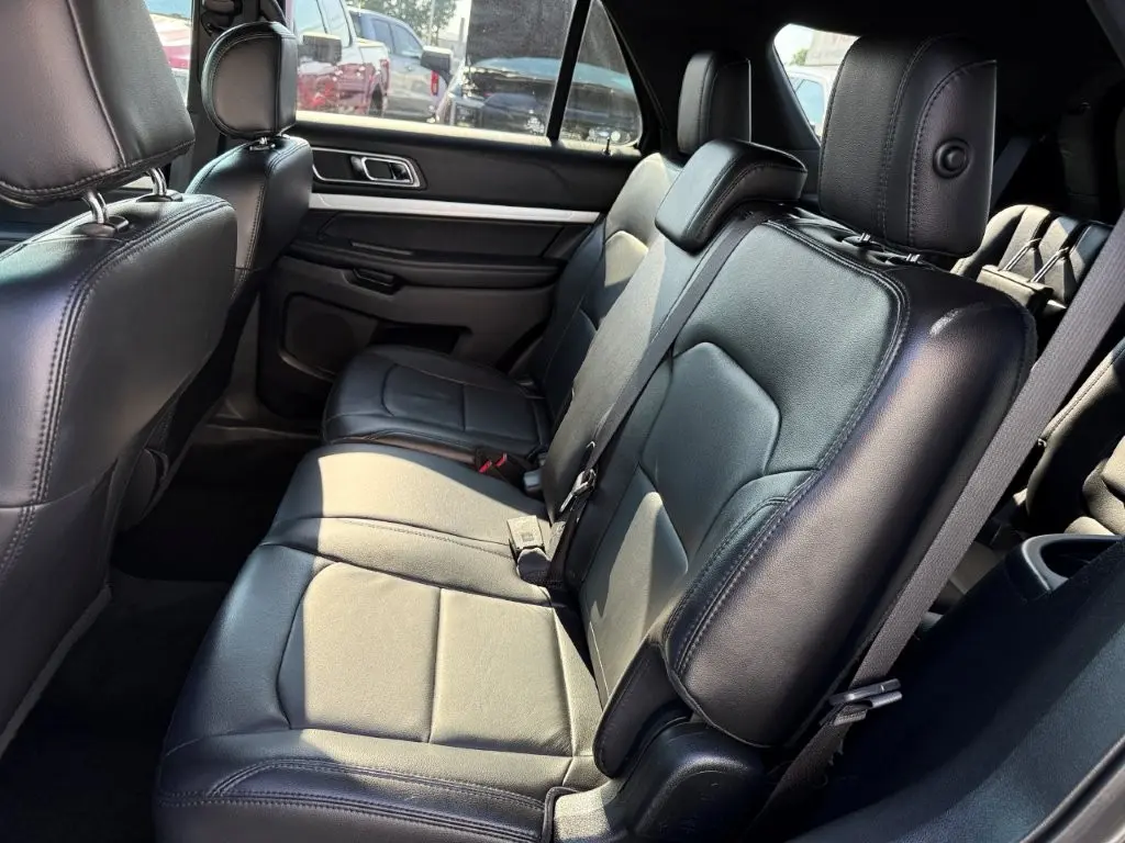 2017 Ford Explorer - $7,999