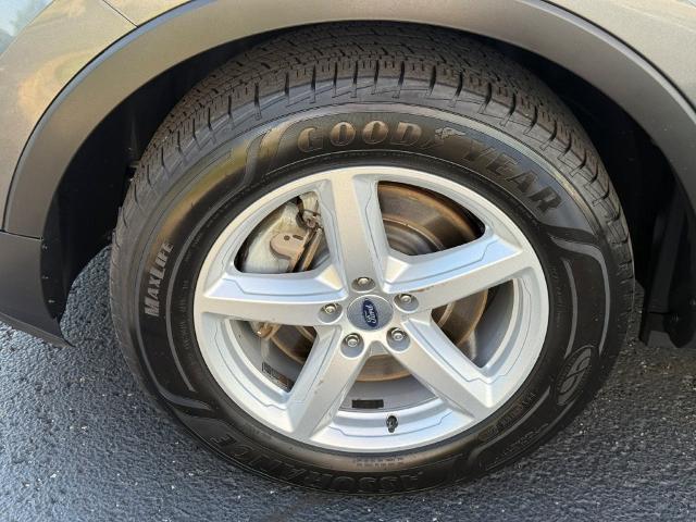 2017 Ford Explorer - $7,999