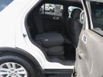 2013 Explorer Thumbnail 36