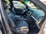 2015 Explorer Thumbnail 16