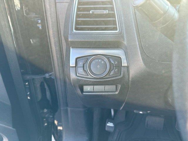 2018 Ford Explorer - $19,500