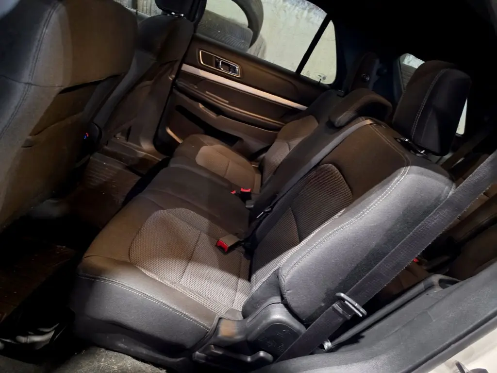 2017 Ford Explorer - $11,222