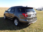 2016 Explorer Thumbnail 8