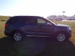 2016 Explorer Thumbnail 5