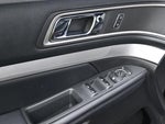 2017 Explorer Thumbnail 10