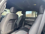2017 Explorer Thumbnail 30