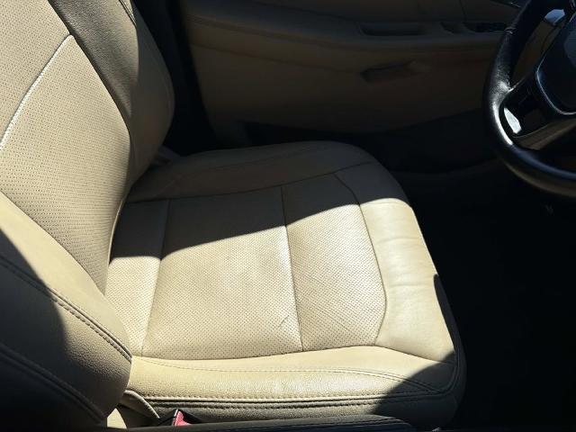 2016 Ford Explorer - $15,880