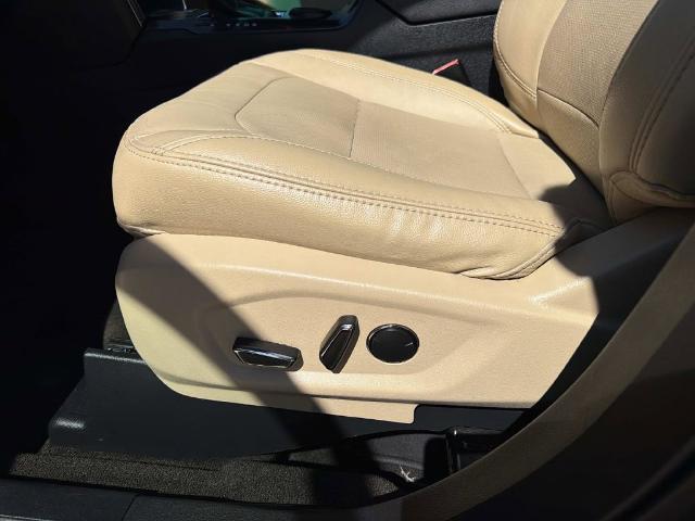 2016 Ford Explorer - $15,880