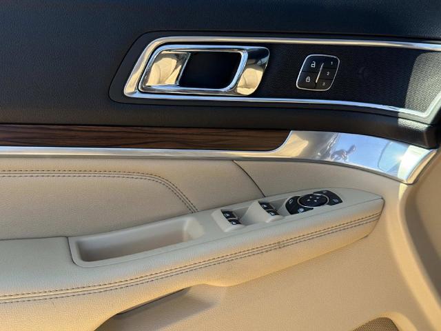 2016 Ford Explorer - $15,880
