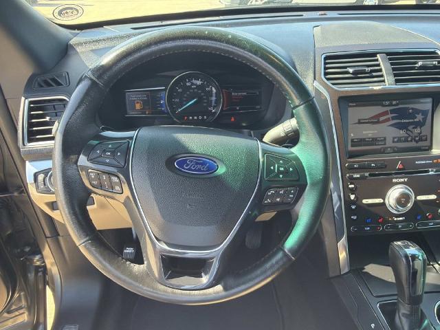 2016 Ford Explorer - $15,880