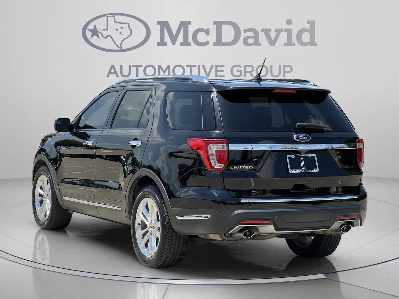 2018 Ford Explorer - $18,999