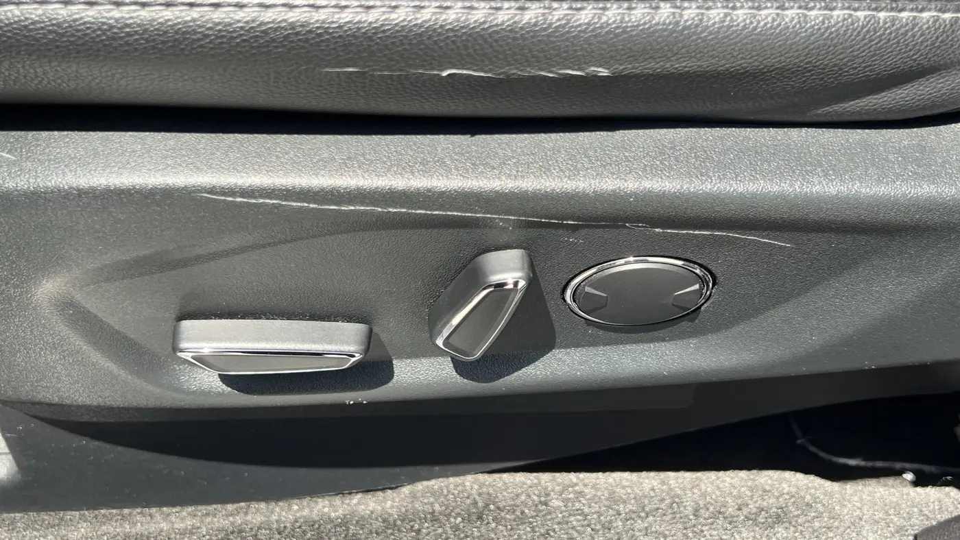 2018 Ford Explorer - $18,999